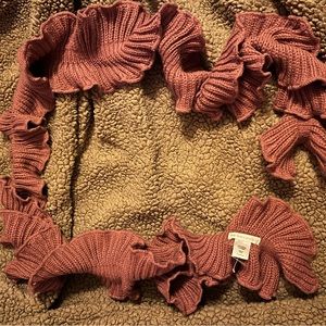 New York and company scarf